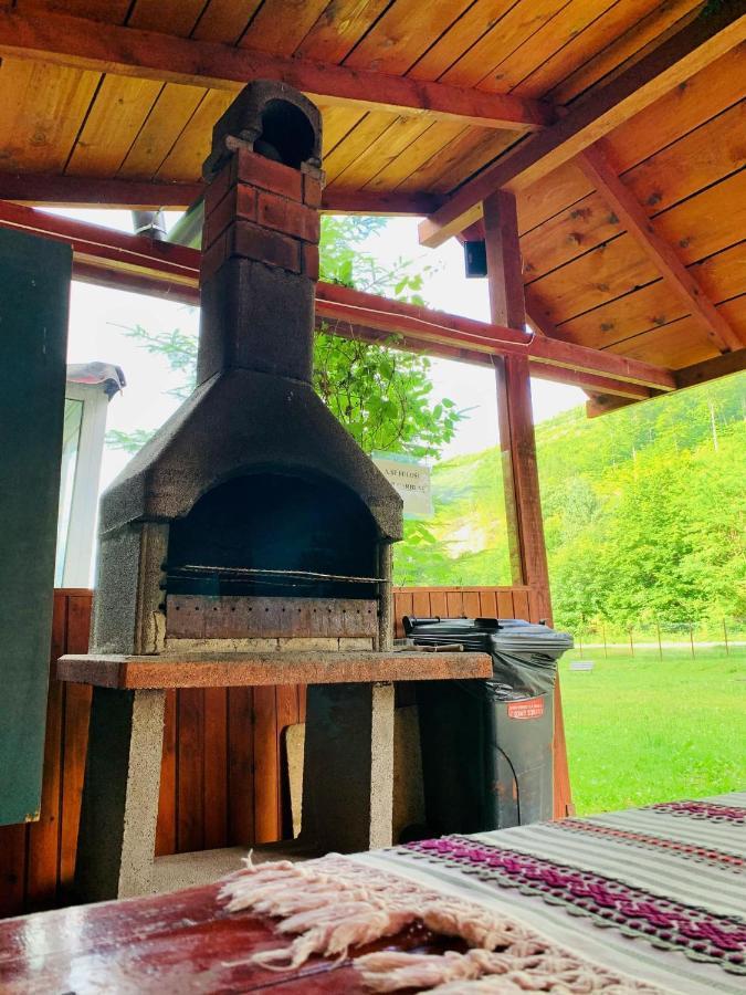 Pensiunea Pastravul Otel Cîrţişoara Dış mekan fotoğraf